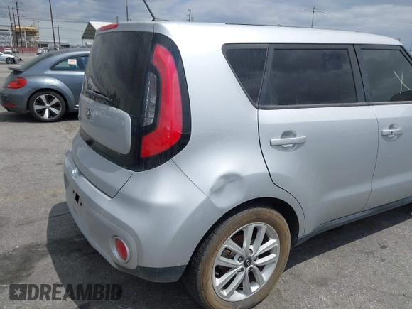 2018 Kia Soul + with VIN KNDJP3A55J7610187, listed as a IAAI auction lot 42121752 with 65,204 mi miles. Bid and sale history available at carsss.com. Image 6.