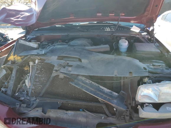 2005 GMC Yukon XL SLT with VIN 1GKFK16Z65J137644, listed as a Copart auction lot 45383055 with 122,665 mi miles and Salvage Title. Bid and sale history available at carsss.com. Image 12.