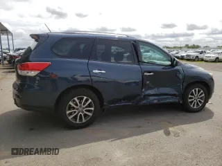 2016 Nissan Pathfinder SV with VIN 5N1AR2MNXGC638384, listed as a Copart auction lot 52131125 with 113,637 mi miles and Salvage Title. Bid and sale history available at carsss.com. Image 3.