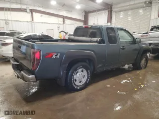 2006 Chevrolet Colorado Work Truck with VIN 1GCDT196168115674, listed as a Copart auction lot 84286394 with 195,129 mi miles and Non Repairable. Bid and sale history available at carsss.com. Image 3.