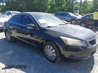 2008 Honda Accord LX z VIN JHMCP263X8C052279, wystawiony jako IAAI lot #42339340 z przebiegiem 200 301 mil mil oraz . Historia ofert i sprzedaży dostępna na DreamBid. Obrazek 1.