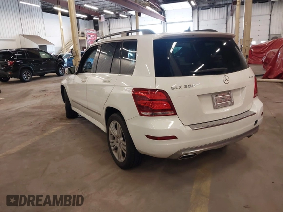 2014 Mercedes-Benz GLK 350 with VIN WDCGG8JB2EG211718, listed as a IAAI auction lot 41965437 with 73,469 mi miles and . Bid and sale history available at DreamBid. Image 3.