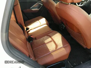 2020 Audi Q3 S line Premium Plus с VIN WA1EECF3XL1034045, выставлен на аукционе IAAI как лот 42726643 с пробегом 121 743 миль миль и . История ставок и продаж доступна на DreamBid. Изображение 8.