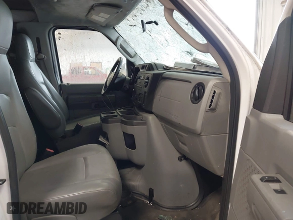 2014 Ford Econoline Cargo Super Duty Commercial with VIN 1FTSE3EL0EDA44921, listed as a IAAI auction lot 41544250 with 45,722 mi miles and . Bid and sale history available at DreamBid. Image 5.