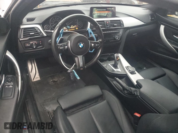 2017 BMW 4 Series 430i with VIN WBA4R7C50HK876586, listed as a Copart auction lot 81944434 with 75,301 mi miles and Salvage Title. Bid and sale history available at DreamBid. Image 8.