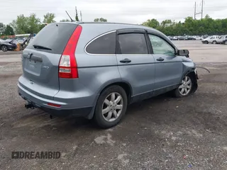 2011 Honda CR-V SE z VIN 5J6RE4H47BL106819, wystawiony jako IAAI lot #42330246 z przebiegiem 129 565 mil mil oraz . Historia ofert i sprzedaży dostępna na DreamBid. Obrazek 4.