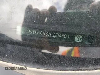 2019 Cadillac XT5 Luxury FWD с VIN 1GYKNCRS7KZ104400, выставлен на аукционе Copart как лот 58704715 с пробегом 80 676 миль миль и Списание • Salvage title. История ставок и продаж доступна на DreamBid. Изображение 13.