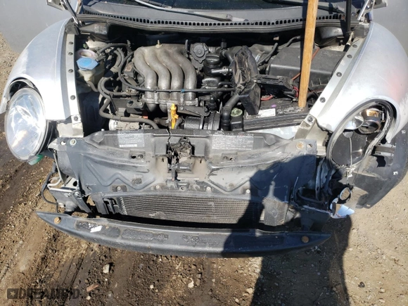 2000 Volkswagen New Beetle GLS with VIN 3VWCC21C1YM402124, listed as a Copart auction lot 49567824 with NaN miles and Salvage Title. Bid and sale history available at carsss.com. Image 11.
