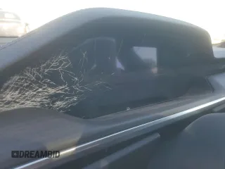 2024 Tesla Model S с VIN 5YJSA1E56RF541102, выставлен на аукционе Copart как лот 42584275 с пробегом Не указан миль и Списание • Salvage title. История ставок и продаж доступна на DreamBid. Изображение 9.