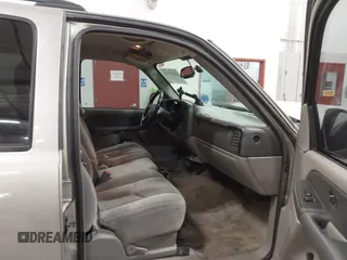 2003 Chevrolet Suburban LS with VIN 3GNFK16ZX3G209916, listed as a IAAI auction lot 42632723 with 188,209 mi miles and . Bid and sale history available at DreamBid. Image 5.
