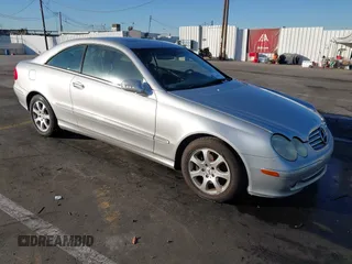 2004 Mercedes-Benz CLK 3.2L with VIN WDBTJ65J44F109125, listed as a IAAI auction lot 41138751 with 251,574 mi miles. Bid and sale history available at carsss.com. Image 1.