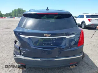 2019 Cadillac XT5 Luxury AWD z VIN 1GYKNDRSXKZ232989, wystawiony jako IAAI lot #42331092 z przebiegiem 54 100 mil mil oraz . Historia ofert i sprzedaży dostępna na DreamBid. Obrazek 16.