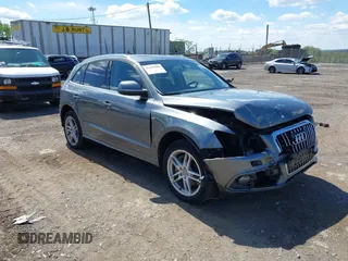 2014 Audi Q5 Premium Plus z VIN WA1DGAFP6EA121652, wystawiony jako IAAI lot #42209686 z przebiegiem 148 198 mil mil oraz . Historia ofert i sprzedaży dostępna na DreamBid. Obrazek 1.