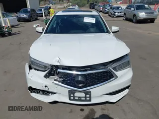 2020 Acura TLX w/Technology Pkg with VIN 19UUB1F56LA008852, listed as a IAAI auction lot 41904628 with 121,478 mi miles. Bid and sale history available at carsss.com. Image 12.