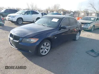 2008 BMW 3 Series 335xi with VIN WBAVD53518A253569, listed as a IAAI auction lot 41813544 with 1 mi miles. Bid and sale history available at carsss.com. Image 16.