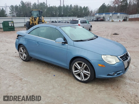 2007 Volkswagen Eos 2.0T with VIN WVWFA71F97V020442, listed as a Copart auction lot 85250704 with 119,618 mi miles and Salvage Title. Bid and sale history available at DreamBid. Image 4.