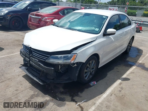 2013 Volkswagen Jetta SE with VIN 3VWDX7AJ1DM319114, listed as a IAAI auction lot 42295095 with 164,583 mi miles and . Bid and sale history available at DreamBid. Image 17.