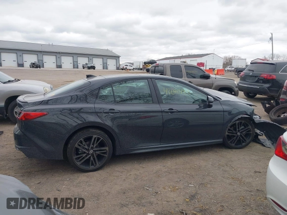 2025 Toyota Camry LE z VIN 4T1DBADK6SU509451, wystawiony jako IAAI lot #42040733 z przebiegiem 22 091 mil mil oraz . Historia ofert i sprzedaży dostępna na DreamBid. Obrazek 14.