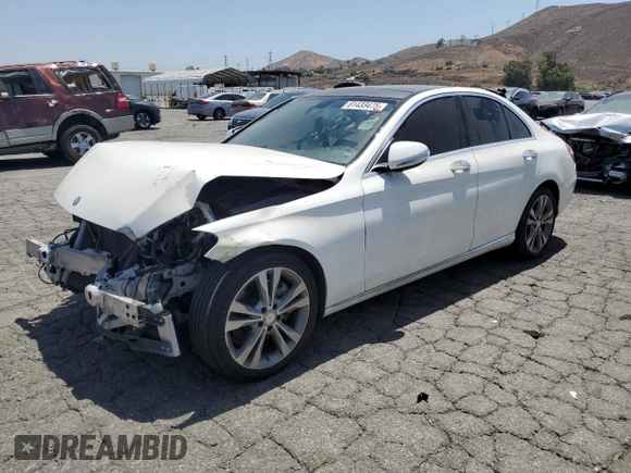 2016 Mercedes-Benz C 300 с VIN 55SWF4JB0GU163791, выставлен на аукционе Copart как лот 61433475 с пробегом 98 069 миль миль и Чистый • Clean title. История ставок и продаж доступна на DreamBid. Изображение 1.