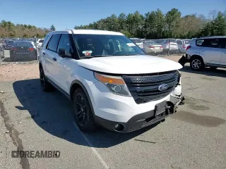 2013 Ford Police Interceptor Utility z VIN 1FM5K8AR0DGC20811, wystawiony jako Copart lot #52397805 z przebiegiem 174 376 mil mil oraz Nie do naprawy • Non repairable. Historia ofert i sprzedaży dostępna na DreamBid. Obrazek 11.