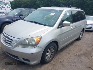 2008 Honda Odyssey EX-L with VIN 5FNRL38688B102734, listed as a IAAI auction lot 39963093 with 184,775 mi miles. Bid and sale history available at carsss.com. Image 2.
