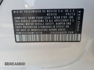 2016 Volkswagen Jetta SEL z VIN 3VWL07AJXGM219128, wystawiony jako Copart lot #49392665 z przebiegiem 131 518 mil mil oraz Szkoda całkowita • Salvage title. Historia ofert i sprzedaży dostępna na DreamBid. Obrazek 14.