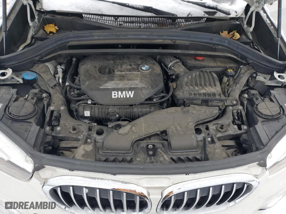 2019 BMW X1 xDrive28i with VIN WBXHT3C54K5L91407, listed as a Copart auction lot 84875904 with 97,304 mi miles and Salvage Title. Bid and sale history available at carsss.com. Image 14.