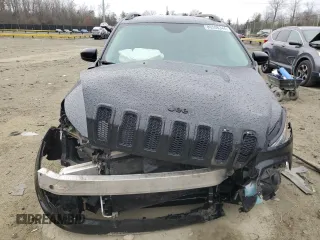 2016 Jeep Cherokee Altitude with VIN 1C4PJMAS6GW321938, listed as a Copart auction lot 86508344 with Not provided miles and Salvage title. Bid and sale history available at DreamBid. Image 5.