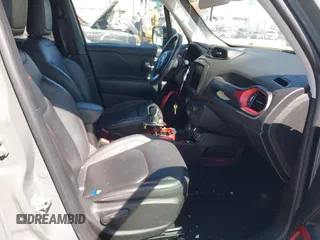 2021 Jeep Renegade Trailhawk with VIN ZACNJDC11MPN25564, listed as a IAAI auction lot 41724864 with 70,774 mi miles and . Bid and sale history available at DreamBid. Image 5.