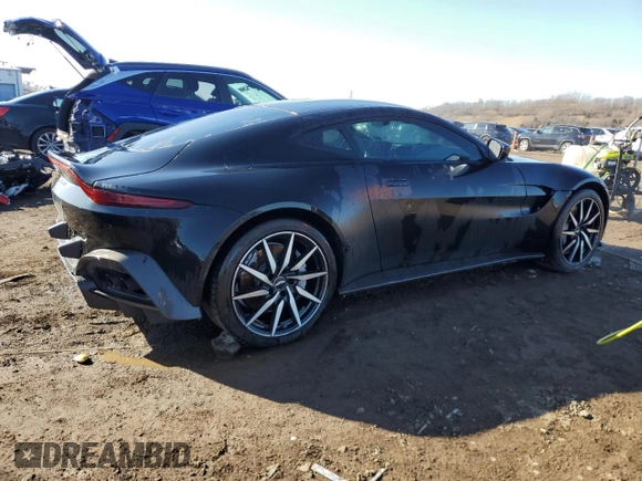 2020 Aston Martin Vantage z VIN SCFSMGAW9LGN03080, wystawiony jako Copart lot #49381775 z przebiegiem 47 187 mil mil oraz Szkody całkowita. Historia ofert i sprzedaży dostępna na DreamBid. Obrazek 3.