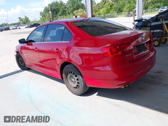 2013 Volkswagen Jetta SE with VIN 3VWDX7AJ0DM355117, listed as a IAAI auction lot 42350921 with 130,322 mi miles and . Bid and sale history available at DreamBid. Image 3.