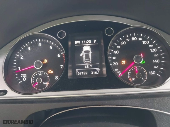 2013 Volkswagen CC Sport with VIN WVWBN7AN8DE560127, listed as a IAAI auction lot 41187465 with 157,182 mi miles. Bid and sale history available at carsss.com. Image 7.