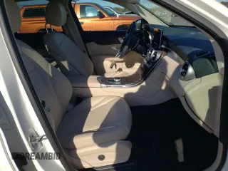 2019 Mercedes-Benz GLC with VIN WDC0G4KB0KV180047, listed as a Copart auction lot 61835712 with 67,235 mi miles. Bid and sale history available at carsss.com. Image 5.