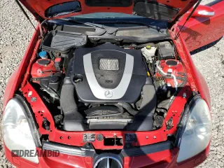 2005 Mercedes-Benz SLK 230/320 with VIN WDBWK56FX5F059587, listed as a Copart auction lot 52400565 with 69,791 mi miles and Salvage title. Bid and sale history available at DreamBid. Image 11.