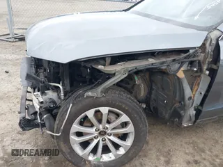 2013 Audi Q5 Premium with VIN WA1CFAFP7DA010721, listed as a IAAI auction lot 41703362 with 96,909 mi miles. Bid and sale history available at carsss.com. Image 14.