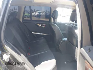 2013 Mercedes-Benz GLK with VIN WDCGG8JBXDG051067, listed as a IAAI auction lot 42107151 with 123,576 mi miles. Bid and sale history available at carsss.com. Image 8.