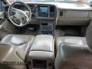 2006 GMC Yukon XL Denali with VIN 1GKFK66U96J120727, listed as a Copart auction lot 81932804 with 333,701 mi miles and Non Repairable. Bid and sale history available at carsss.com. Image 8.