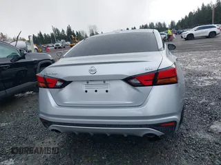 2019 Nissan Altima 2.5 SL with VIN 1N4BL4EV4KC196673, listed as a IAAI auction lot 41480266 with 89,242 mi miles. Bid and sale history available at carsss.com. Image 17.