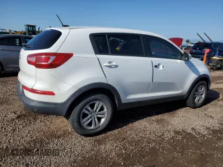 2011 Kia Sportage LX with VIN KNDPBCA21B7043430, listed as a Copart auction lot 62147965 with 201,807 mi miles and Clean title. Bid and sale history available at DreamBid. Image 3.