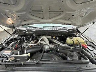 2020 Ford F-250 XL z VIN 1FT7W2BT1LEE63319, wystawiony jako Copart lot #57185135 z przebiegiem 14 660 mil mil oraz Szkoda całkowita • Salvage title. Historia ofert i sprzedaży dostępna na DreamBid. Obrazek 7.