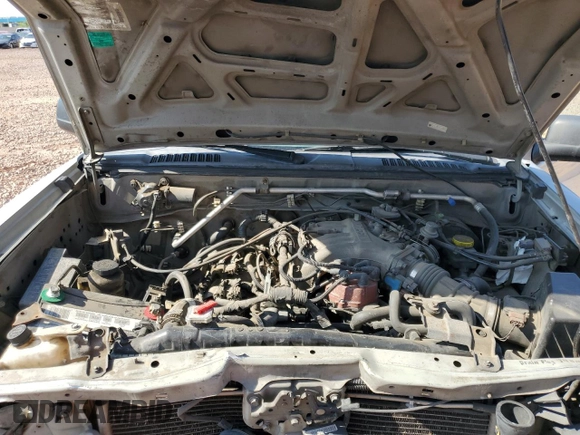 2003 Nissan Xterra XE with VIN 5N1ED28T13C662690, listed as a Copart auction lot 60697725 with 367,120 mi miles and Salvage title. Bid and sale history available at DreamBid. Image 11.
