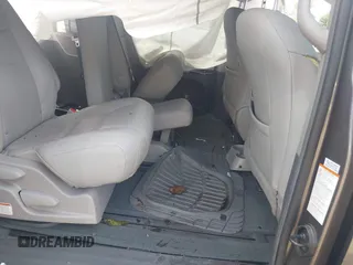 2017 Toyota Sienna XLE Auto Access Seat with VIN 5TDYZ3DC1HS778458, listed as a IAAI auction lot 42561524 with 113,960 mi miles and . Bid and sale history available at DreamBid. Image 8.