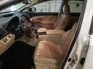 2010 Toyota Venza with VIN 4T3BK3BB5AU028053, listed as a Copart auction lot 52900745 with 121,222 mi miles and Salvage Title. Bid and sale history available at carsss.com. Image 7.