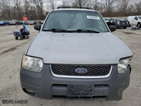 2002 Ford Escape XLT Choice with VIN 1FMYU03152KC59338, listed as a Copart auction lot 47924295 with 117,556 mi miles and Salvage Title. Bid and sale history available at carsss.com. Image 5.