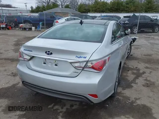 2015 Hyundai Sonata Hybrid Limited with VIN KMHEC4A45FA051854, listed as a IAAI auction lot 41853648 with 160,422 mi miles. Bid and sale history available at carsss.com. Image 4.