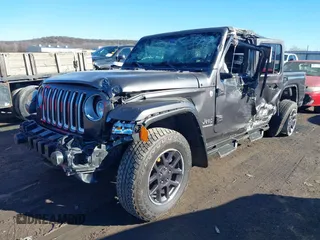 2022 Jeep Gladiator High Altitude with VIN 1C6HJTFG2NL183405, listed as a IAAI auction lot 41341938 with Not provided miles and . Bid and sale history available at DreamBid. Image 2.