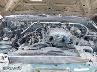 2000 Nissan Frontier 2WD XE with VIN 1N6ED27T5YC324316, listed as a IAAI auction lot 42014001 with 198,079 mi miles. Bid and sale history available at carsss.com. Image 10.