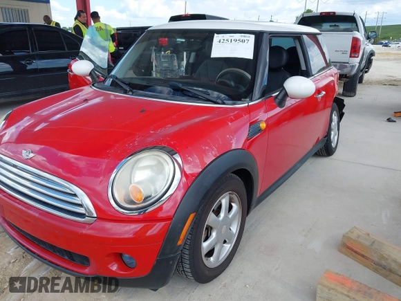 2010 MINI Hardtop with VIN WMWMF3C59ATZ66935, listed as a IAAI auction lot 42519507 with 132,334 mi miles and . Bid and sale history available at DreamBid. Image 17.