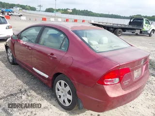 2008 Honda Civic LX с VIN 1HGFA16528L001260, выставлен на аукционе IAAI как лот 42635553 с пробегом 203 772 миль миль и . История ставок и продаж доступна на DreamBid. Изображение 3.