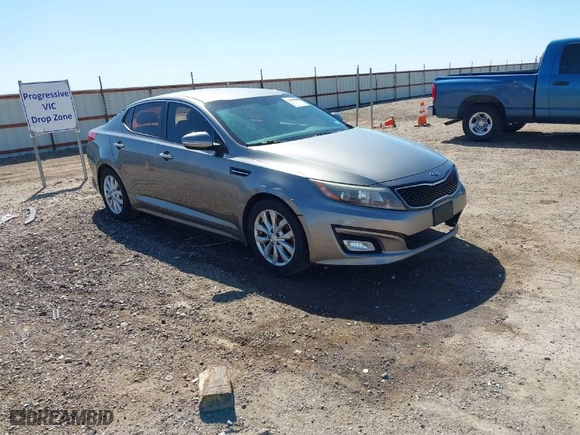 2015 Kia Optima LX with VIN 5XXGM4A77FG399907, listed as a IAAI auction lot 41780382 with 133,797 mi miles. Bid and sale history available at carsss.com. Image 1.